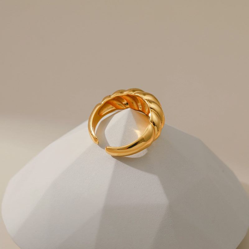 Aurevina Croissant Open Ring