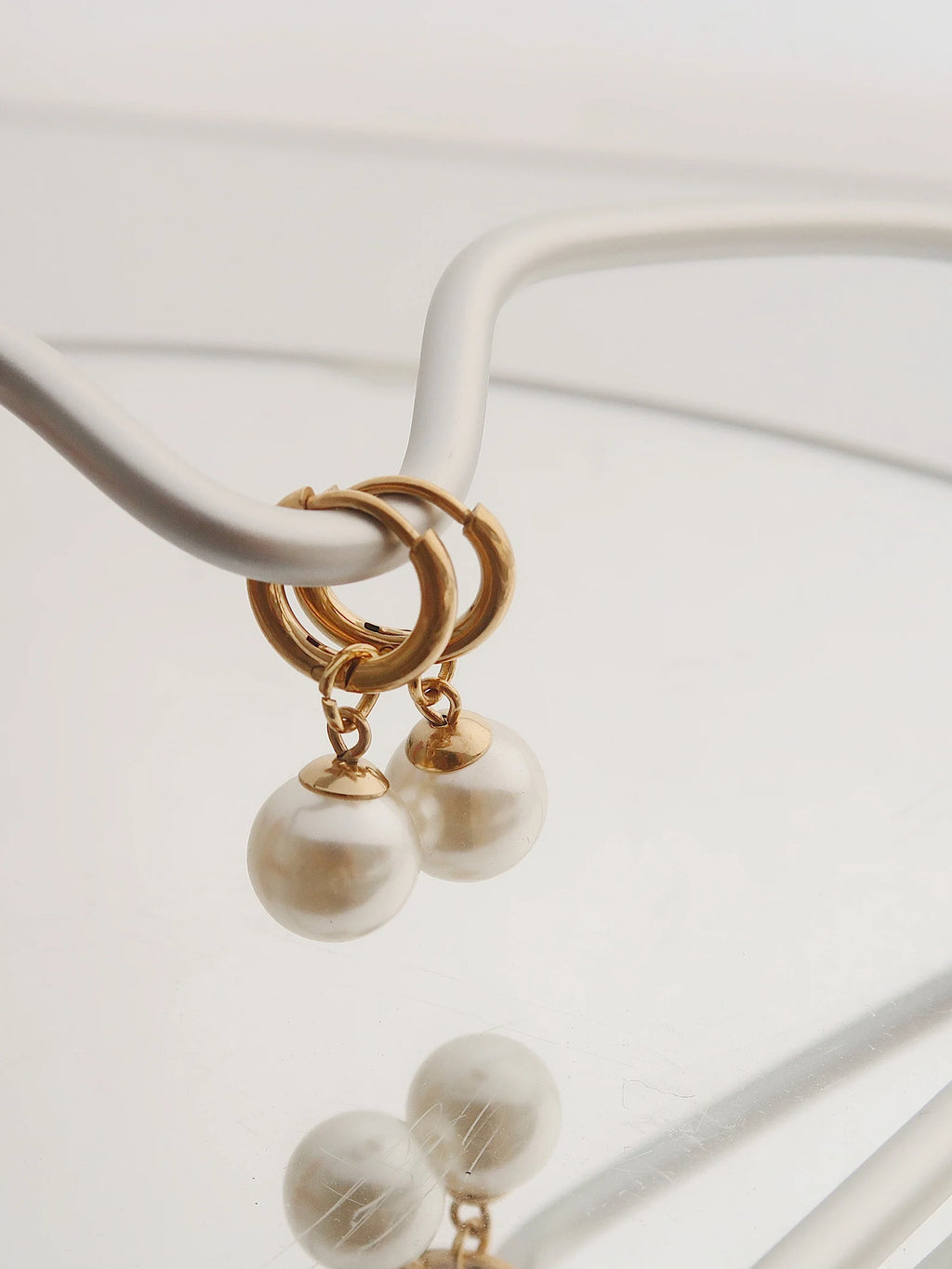 Aurevina Classic Pearl Hoop Earrings